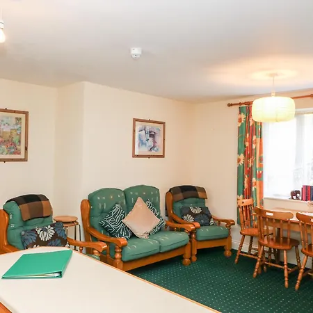 Apartman 2 Garnish Court *