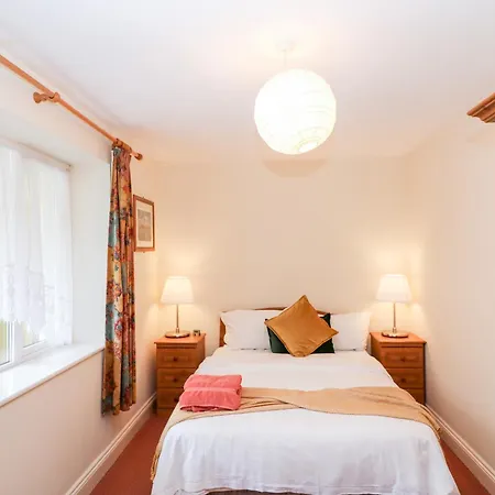 2 Garnish Court Appartement *