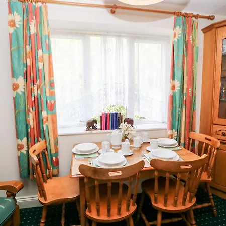 2 Garnish Court * גלנגאריף