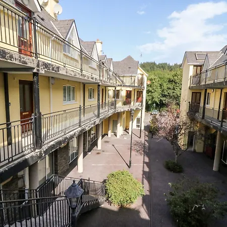 Apartman 2 Garnish Court