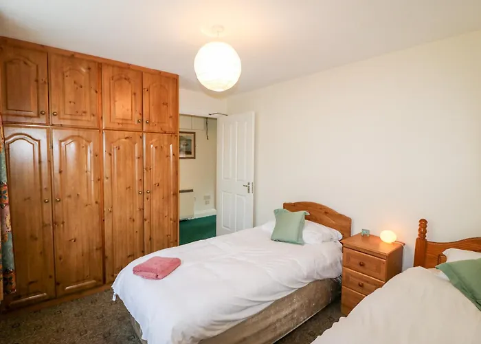 2 Garnish Court * Glengarriff