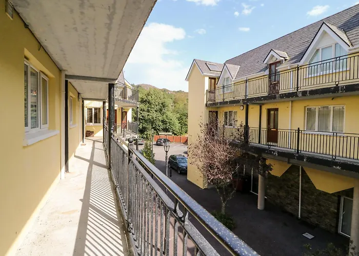 2 Garnish Court Apartman Glengarriff